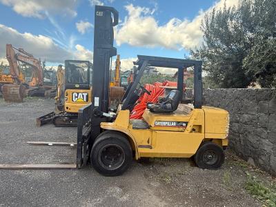 Caterpillar DP45K in vendita da D.F. Car di Franco e Giuseppe