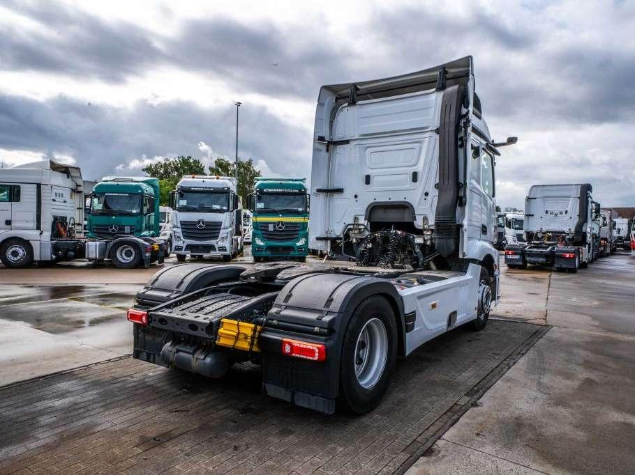 Mercedes-Benz ACTROS 1842 LS Foto 4