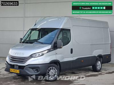 Iveco Daily 35S21 3.0L Automaat 210PK 3,5t Trekhaak ACC LED Camera Parkeersensoren Tacho Euro6 L2 12m3 Ai in vendita da BAS World B.V.