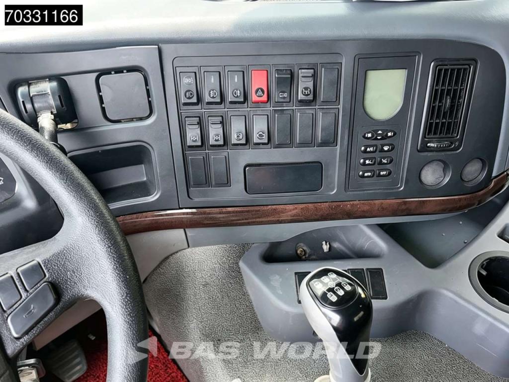 Sinotruk HOWO 371 6X4 Foto 19