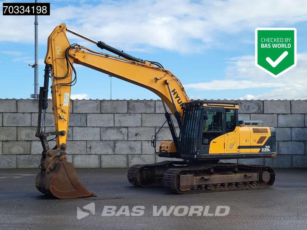 Hyundai HX220 L Foto 1