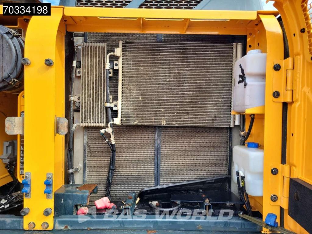 Hyundai HX220 L Foto 25
