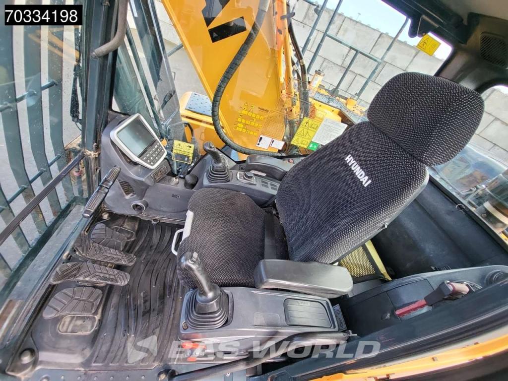 Hyundai HX220 L Foto 30