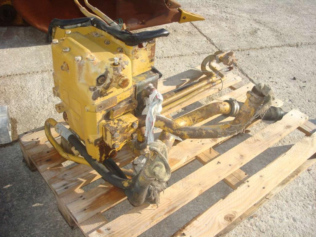 Distributore idraulico per Fiat Allis FD14, FL14D, FL14C Foto 1