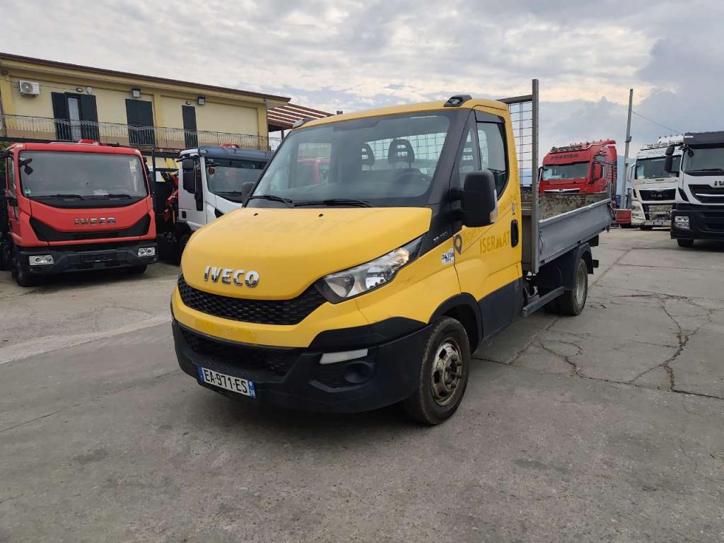 Iveco DAILY 35-130 Foto 16