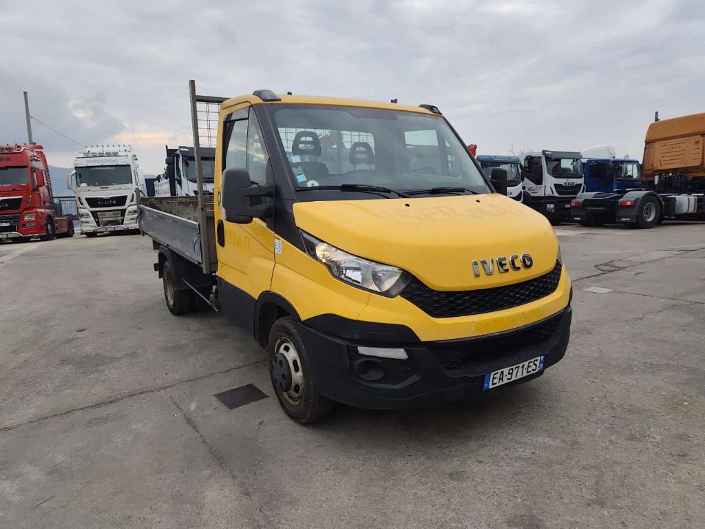 Iveco DAILY 35-130 Foto 21