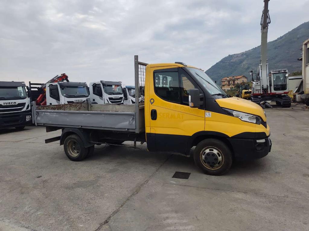Iveco DAILY 35-130 Foto 7