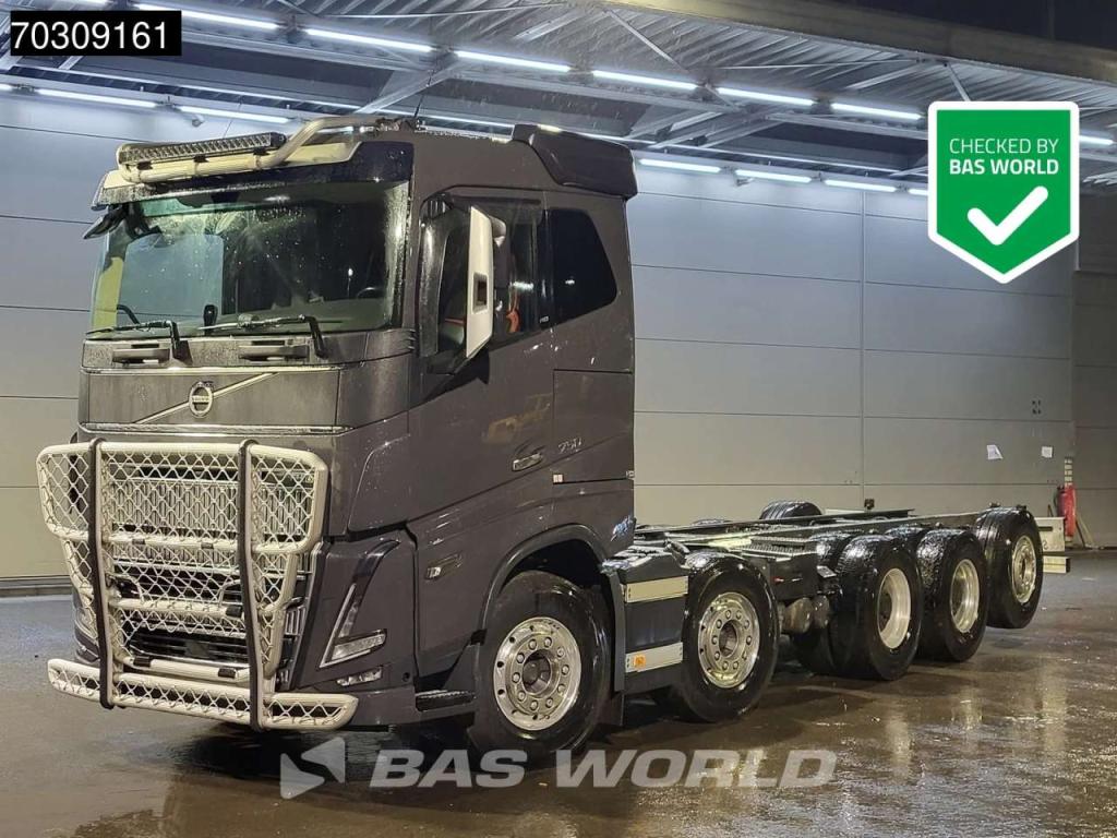Volvo FH16 750 FH 10X4 10x4 chassis Lift+Steering axle dynamic steering Automatic Euro 6 Foto 1