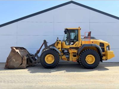 Volvo L110H - High-tip Bucket / Weight System in vendita da Boss Machinery