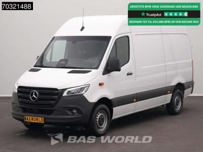 Mercedes-Benz Sprinter 317 CDI Nieuw Model Automaat 170PK L2H2 LED Navi Airco Cruise Camera Parkeersensoren 10inc in vendita da BAS World B.V.
