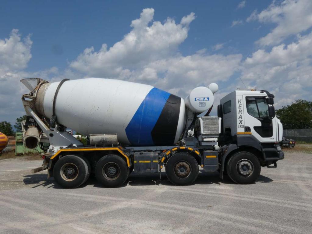 Renault KERAX 480 Foto 4