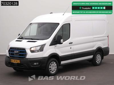 Ford Transit 185pk Elektrisch 68kWh 317km WLTP L2H2 Navi Airco Cruise Parkeersensoren v+a SYNC4-Display in vendita da BAS World B.V.