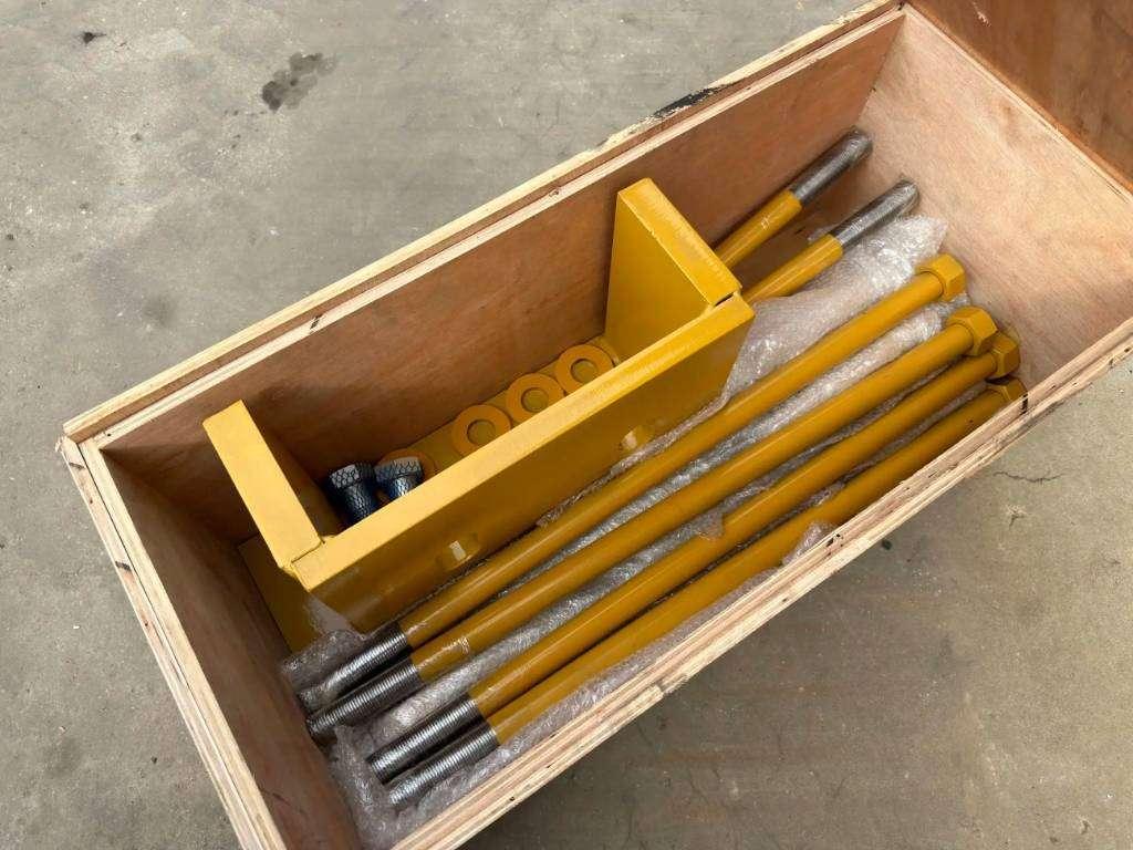 Caterpillar 345C additional 4 ton counter weight Foto 8