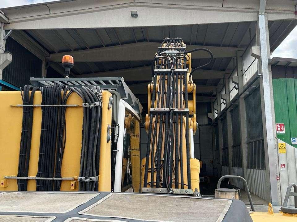 Liebherr R317 Litronic Foto 18
