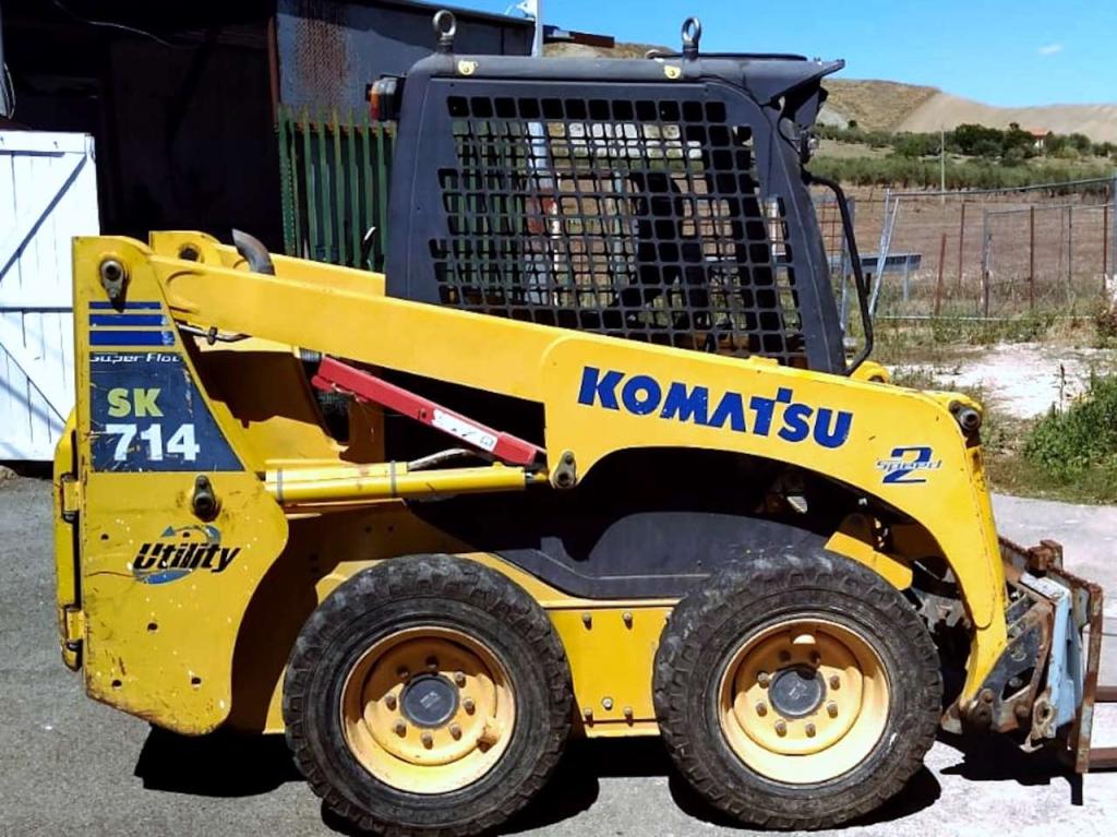 Komatsu SK714-5 Foto 1