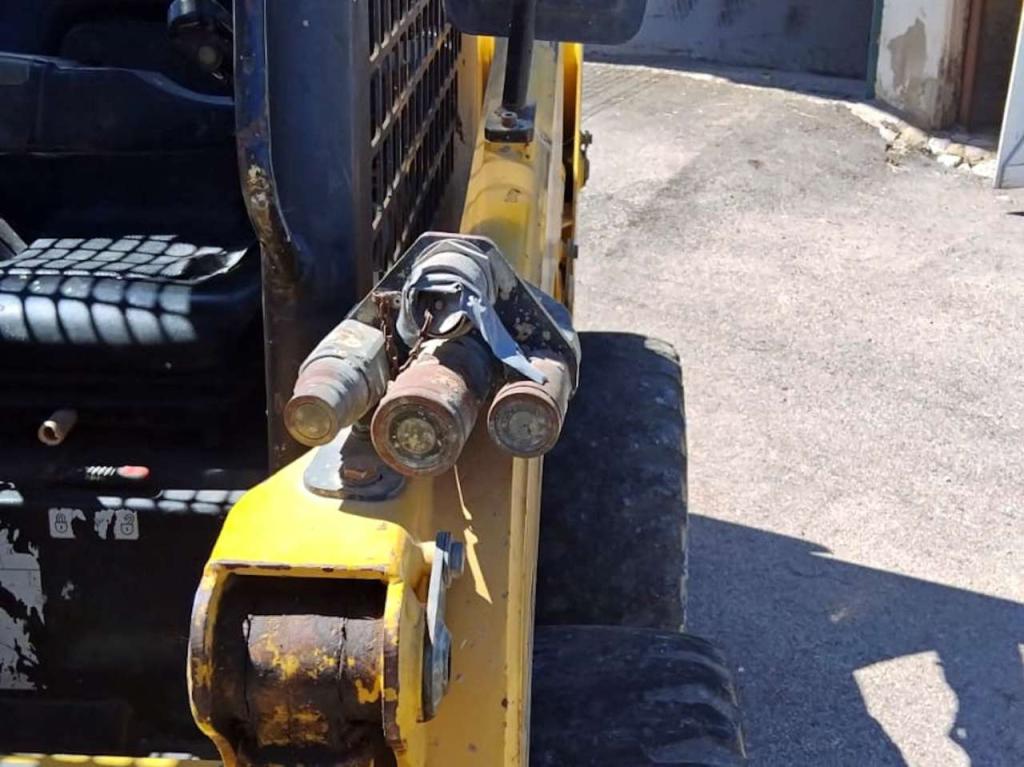 Komatsu SK714-5 Foto 4
