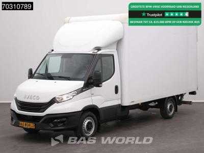 Iveco Daily 35S16 Automaat 160PK Bakwagen Airco Camera Euro6 Meubelbak Koffer Airco in vendita da BAS World B.V.