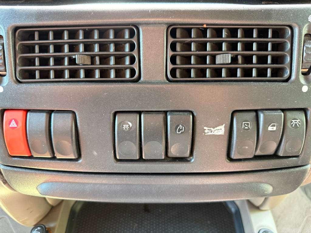 Daf XF105.410 - Dutch Truck / Automatic Gearbox Foto 15