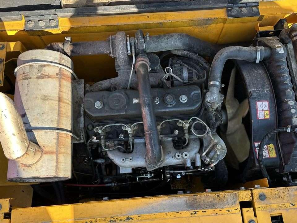 JCB JS130W 4x4 Foto 10