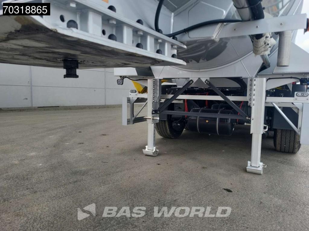 Kässbohrer STB 3 axles Gülle Waste Liftachse Foto 27