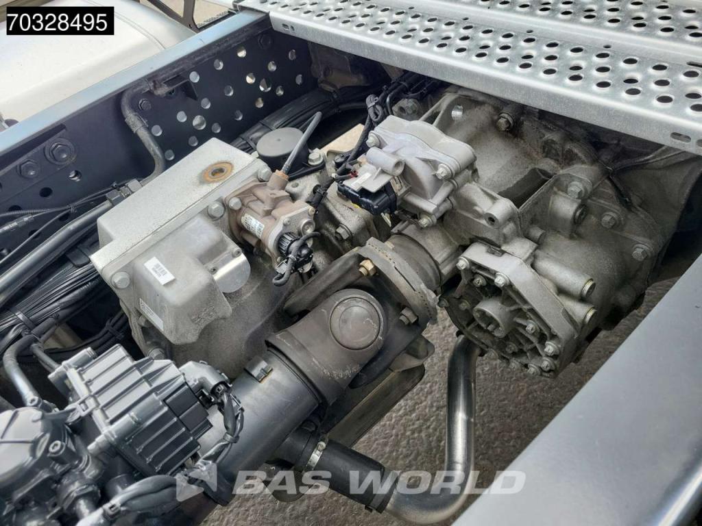 Mercedes-Benz Actros 1845 4X2 Retarder Standklima ACC Navi Foto 14