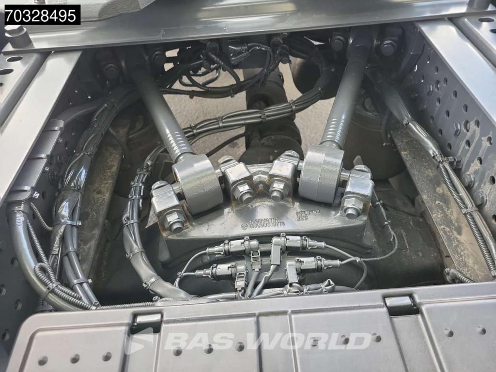 Mercedes-Benz Actros 1845 4X2 Retarder Standklima ACC Navi Foto 15
