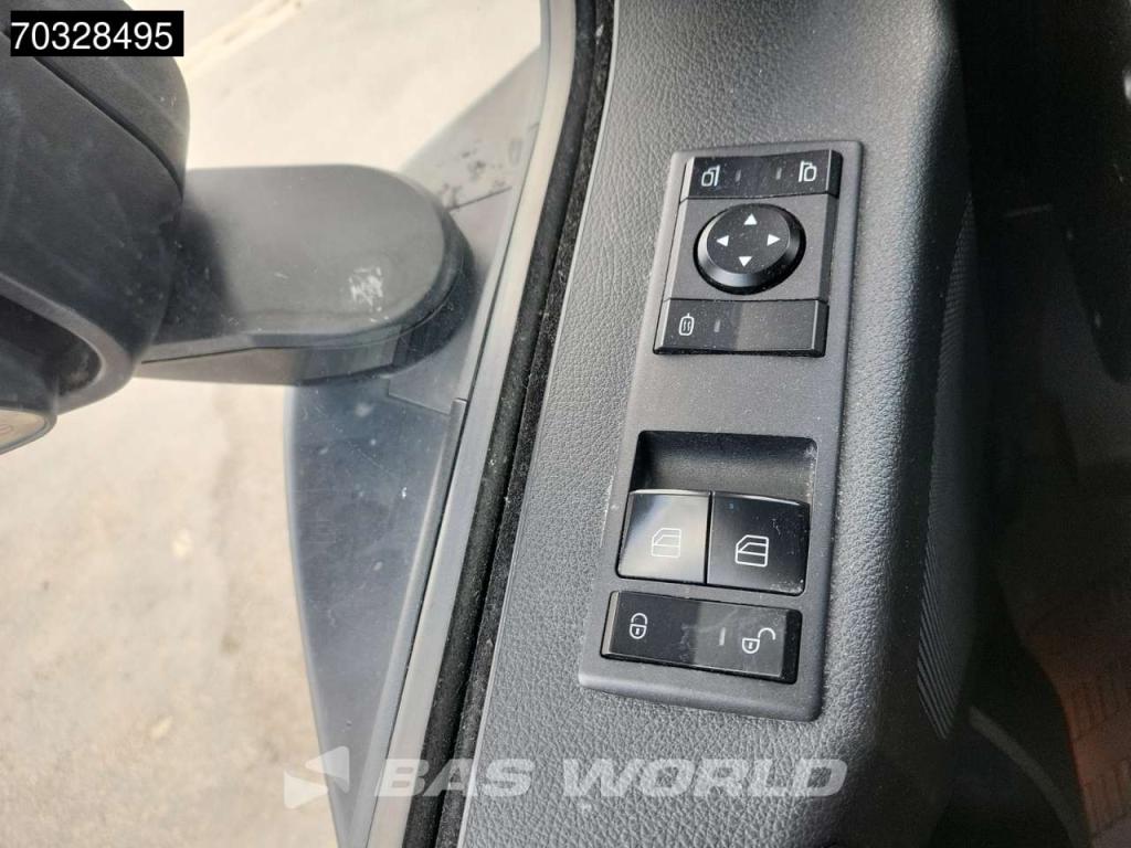 Mercedes-Benz Actros 1845 4X2 Retarder Standklima ACC Navi Foto 27