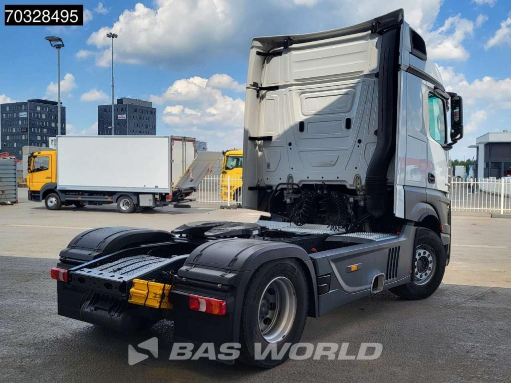 Mercedes-Benz Actros 1845 4X2 Retarder Standklima ACC Navi Foto 6