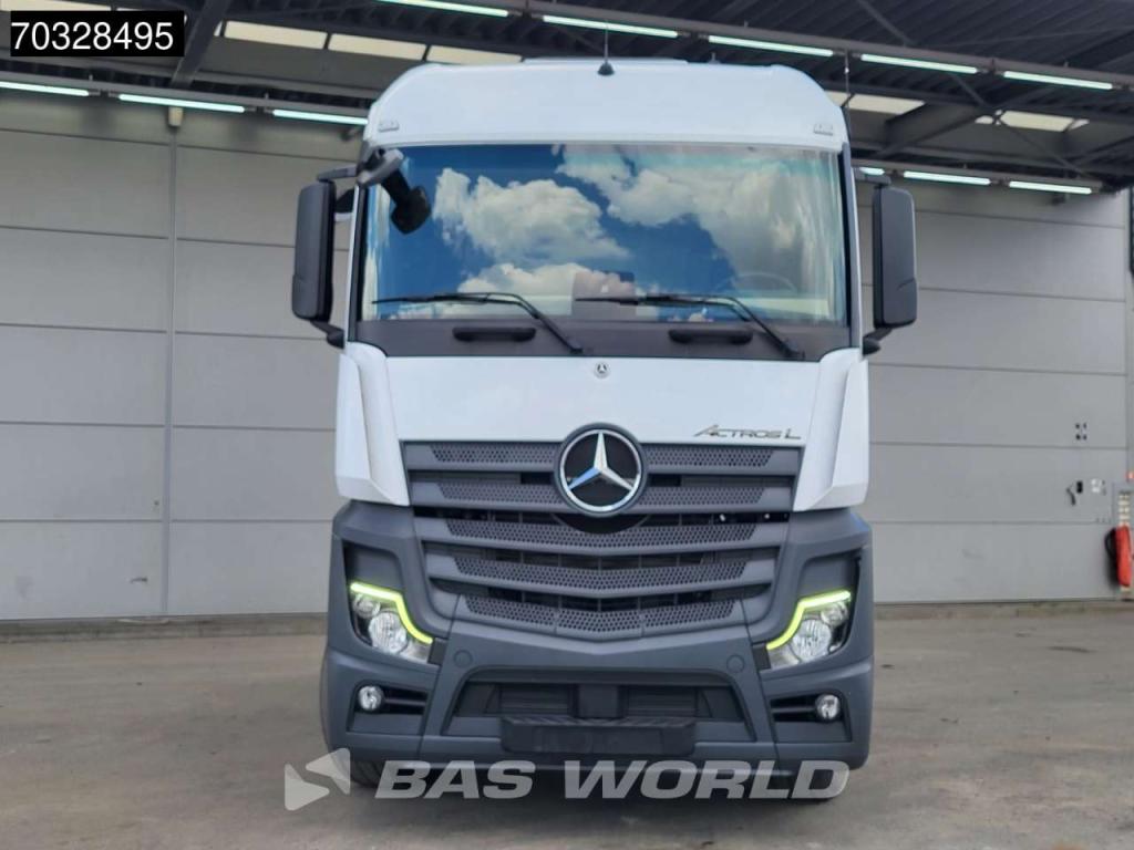 Mercedes-Benz Actros 1845 4X2 Retarder Standklima ACC Navi Foto 8