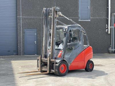 Linde H 30 D in vendita da Machinery Resale