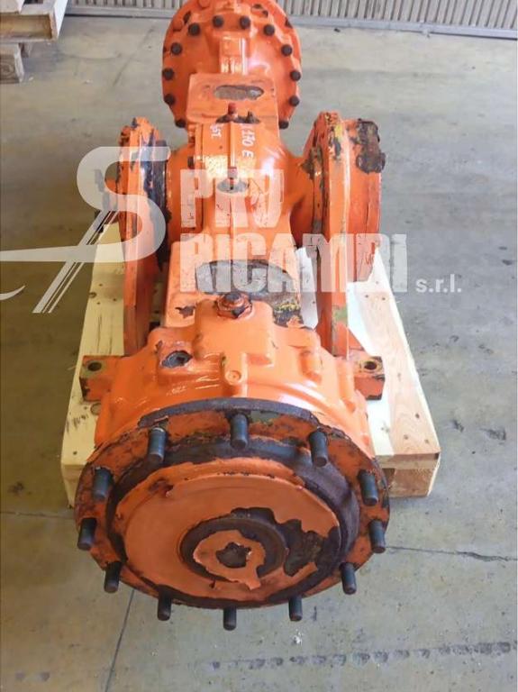 Assale posteriore per Hitachi LX 170 Foto 2
