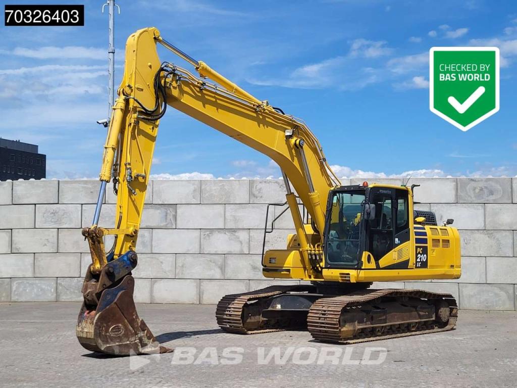 Komatsu PC210 LC-11 Foto 1