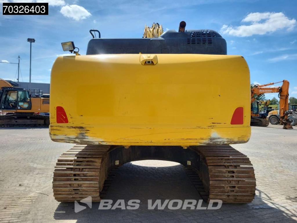 Komatsu PC210 LC-11 Foto 3