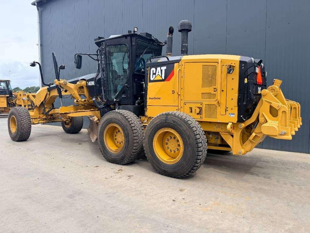 Caterpillar 140M3 Foto 19