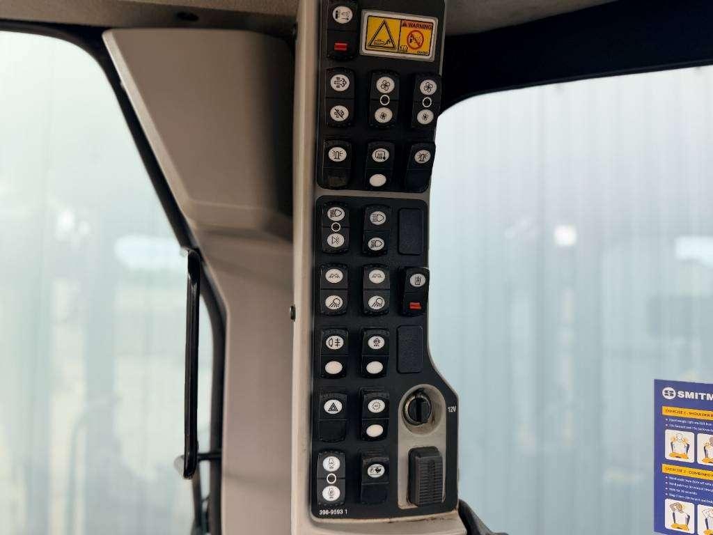 Caterpillar 140M3 Foto 4