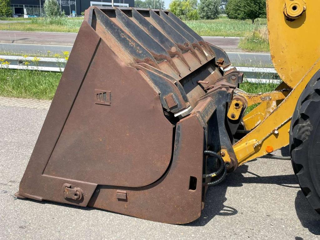 Caterpillar 930M Foto 10
