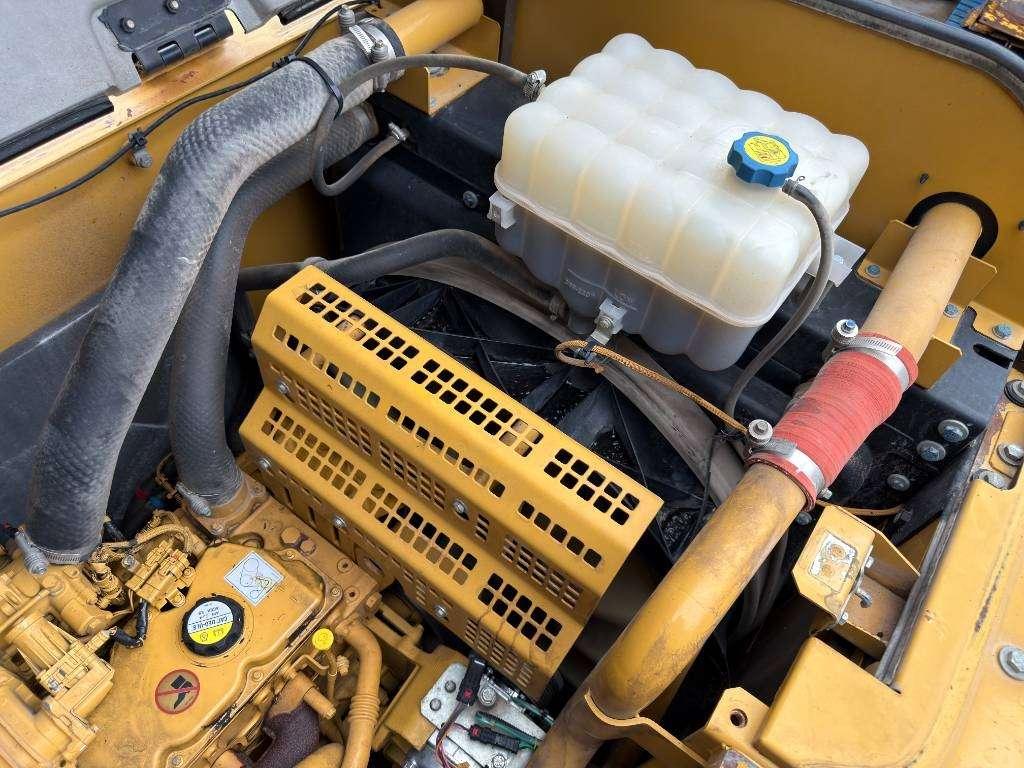 Caterpillar 320E L Foto 25