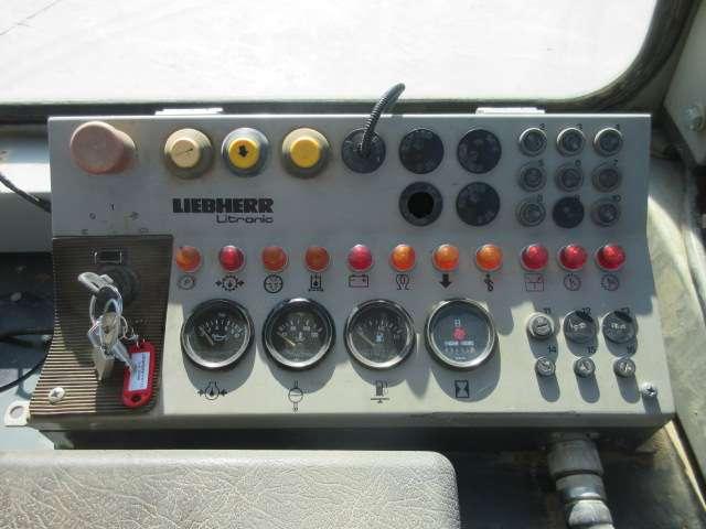 Liebherr PR732 BL Foto 14
