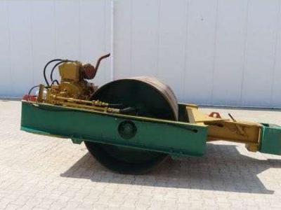 Vibromax W 501 in vendita da Bove Verhuur & Verkoop