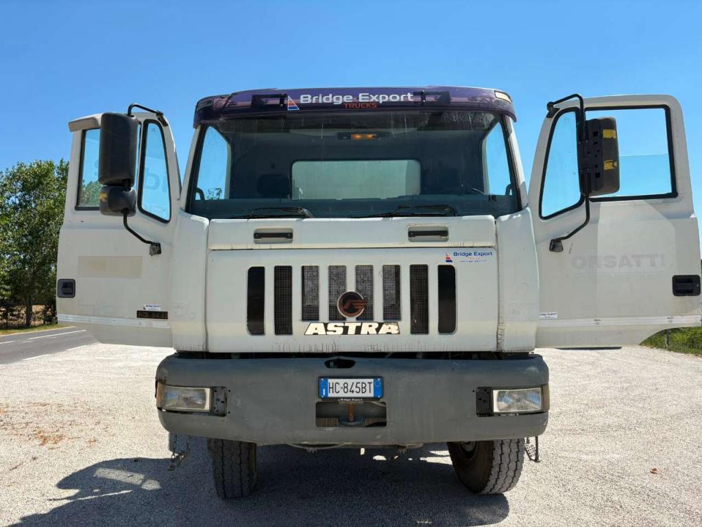 Astra HD7 84.45 4 assi 8x4 Foto 8