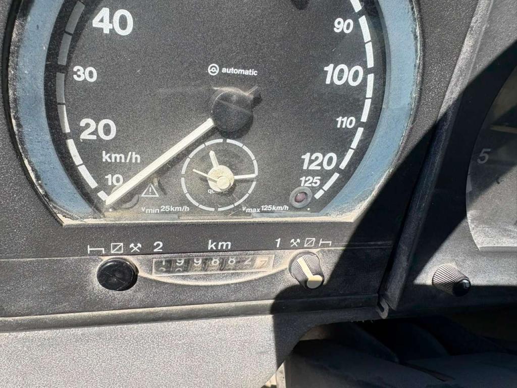 Astra HD7 84.45 4 assi 8x4 Foto 9