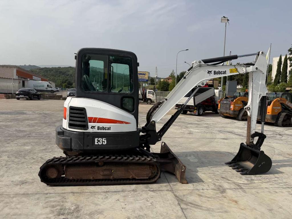 Bobcat E35 Foto 3