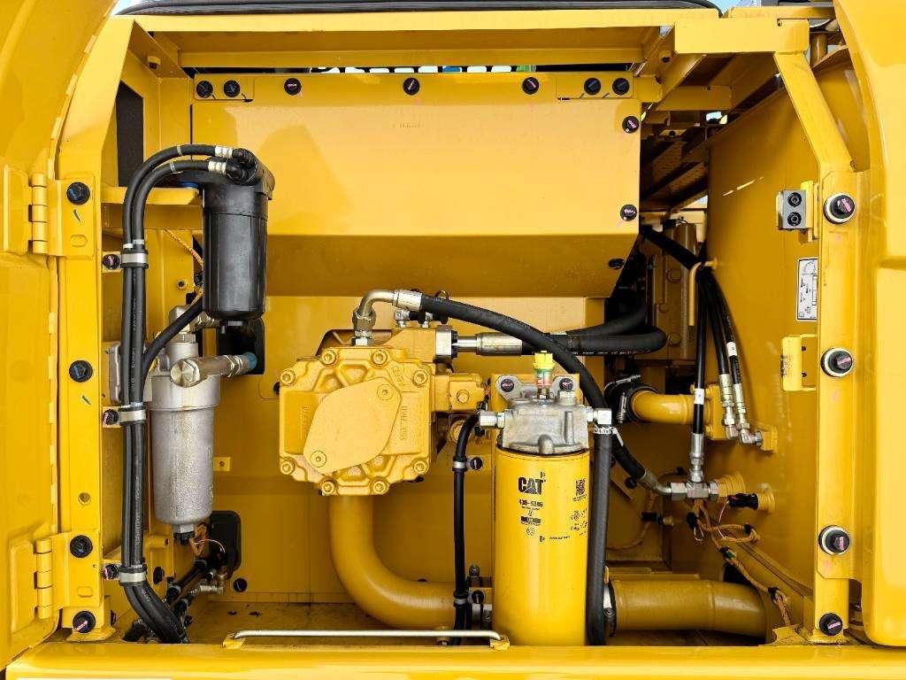 Caterpillar 323D3 - 16 Meter Long Reach / New / Unused Foto 18