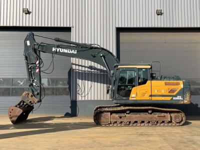 Hyundai HX220AL Foto 1