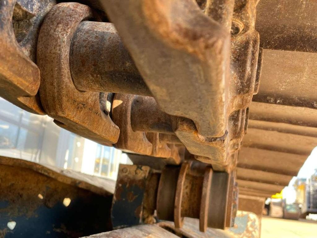 Hyundai HX220AL Foto 16
