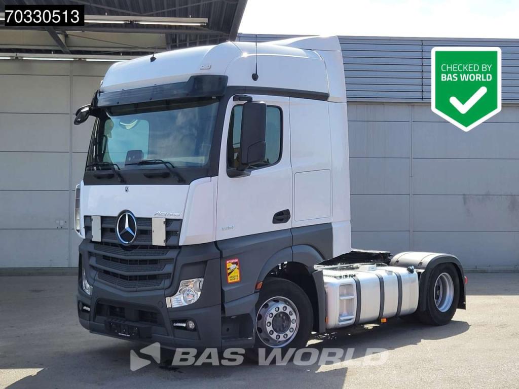 Mercedes-Benz Actros 1851 4X2 BigSpace 2x Tanks M.O.T. Foto 1