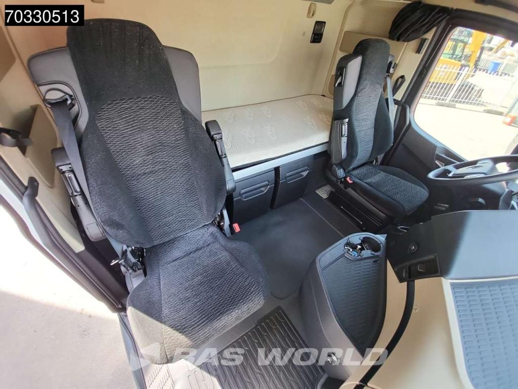 Mercedes-Benz Actros 1851 4X2 BigSpace 2x Tanks M.O.T. Foto 27