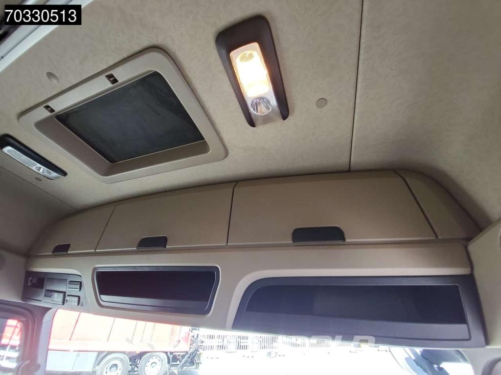 Mercedes-Benz Actros 1851 4X2 BigSpace 2x Tanks M.O.T. Foto 28