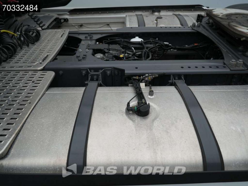 Daf XG 480 4X2 Retarder 2x Tanks ACC Foto 19