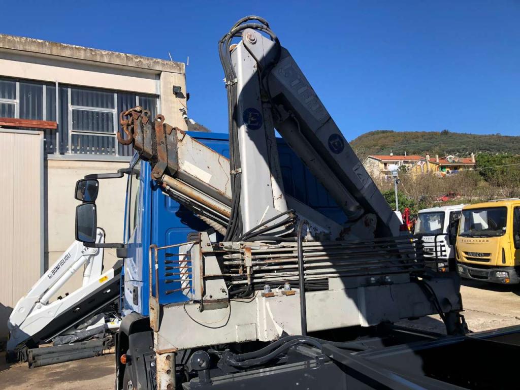 Iveco EUROCARGO 150E25P Foto 17